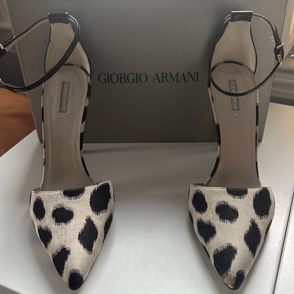 Giorgio Armani 2015 Court Shoes Animal Print High Heel Shoes 38.5 - Picture 1 of 9